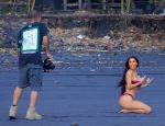 Kim Kardashian Sexy Curvy Body In Bikini