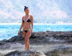 Kourtney Kardashian Sexy Bikini On Beach