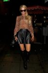 Paris Hilton Sexy Legs