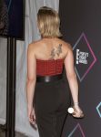 Scarlett Johansson Sexy Big Cleavage