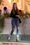 Sofia Vergara Sexy In Jeans
