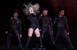 Taylor Swift Wet Performance