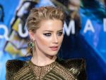Amber Heard Sexy And Pantyless