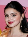 Ariel Winter Beautiful Cleavage