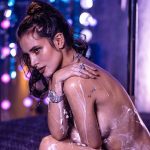 Bella Thorne Naked Sideboob