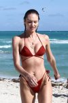 Candice Swanepoel Perfect Bikini Body