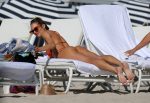 Candice Swanepoel Perfect Bikini Body