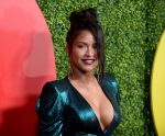 Cassie Ventura Sexy Big Cleavage