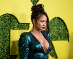 Cassie Ventura Sexy Big Cleavage