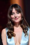 Dakota Johnson Sexy Braless Cleavage