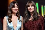 Dakota Johnson Sexy Braless Cleavage
