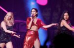 Dua Lipa Sexy Legs