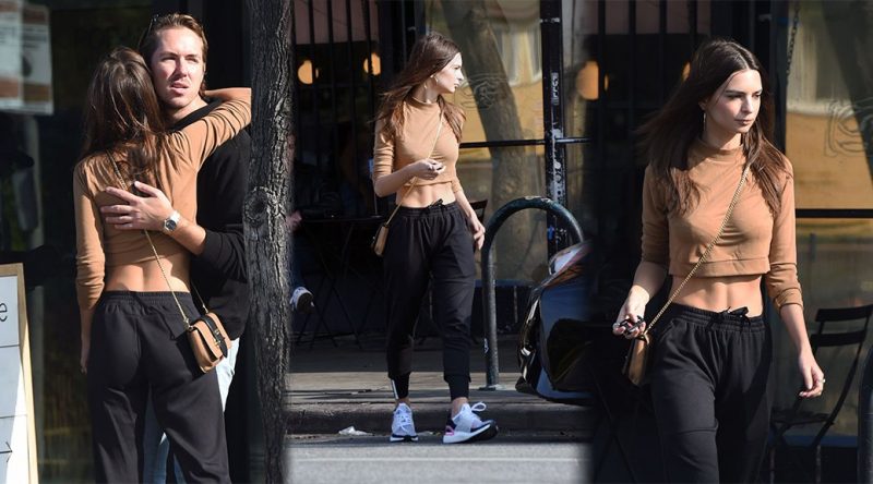 Emily Ratajkowski – Candids in Los Angeles