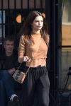Emily Ratajkowski Casual Sexiness
