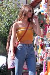 Emily Ratajkowski Sexy In Jeans