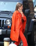 Gigi Hadid Braless Cleavage
