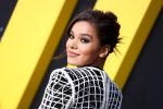 Hailee Steinfeld Sexy Long Legs