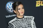 Hailee Steinfeld Sexy Long Legs