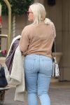 Hilary Duff Sexy Ass In Jeans