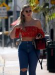 Iskra Lawrence Sexy Body