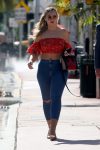 Iskra Lawrence Sexy Body