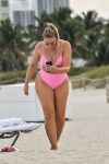 Iskra Lawrence Sexy Body In A Pink Bikini
