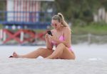 Iskra Lawrence Sexy Body In A Pink Bikini