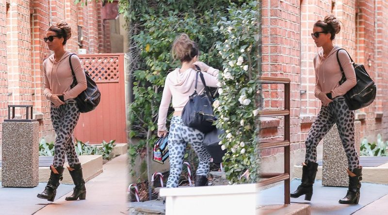 Kate Beckinsale – Candids in Beverly Hills