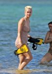 Katy Perry Sexy Body In A Swimsuit