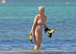 Katy Perry Sexy Body In A Swimsuit