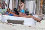 Lais Ribeiro Sexy Bikini Body
