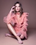 Lili Simmons Sexy Body