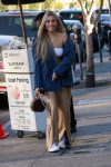 Madison Beer Sexy Braless Pokies