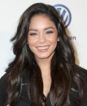 Vanessa Hudgens Sexy Legs