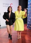 Vanessa Hudgens And Jennifer Lopez Sexy Legs