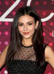 Victoria Justice Sexy Legs