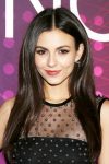 Victoria Justice Sexy Legs