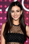 Victoria Justice Sexy Legs