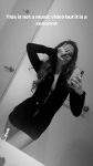 Alexis Knapp Selfie