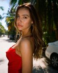 Alexis Ren Sexy