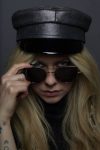 Avrile Lavigne Pretty For Guardian Photoshoot