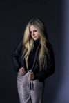 Avrile Lavigne Pretty For Guardian Photoshoot