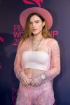 Bella Thorne Sexy In Panties