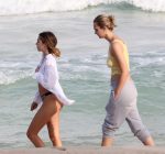 Delilah Belle Hamlin Cute Ass In A Bikini