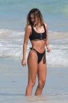 Delilah Belle Hamlin Sexy In Small Bikini