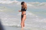 Delilah Belle Hamlin Sexy In Small Bikini