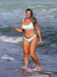 Iskra Lawrence Sexy Body