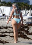Iskra Lawrence Sexy Body