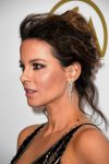 Kate Beckinsale Sexy Cleavage