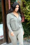 Kim Kardashian Sexy Curves
